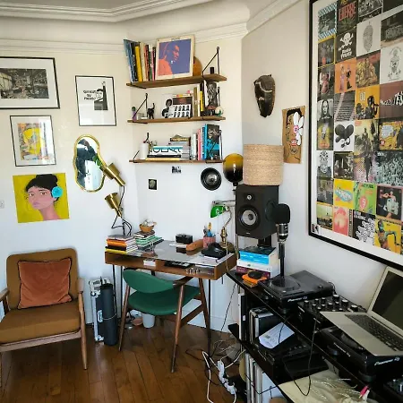 Parisian Pied-à-terre